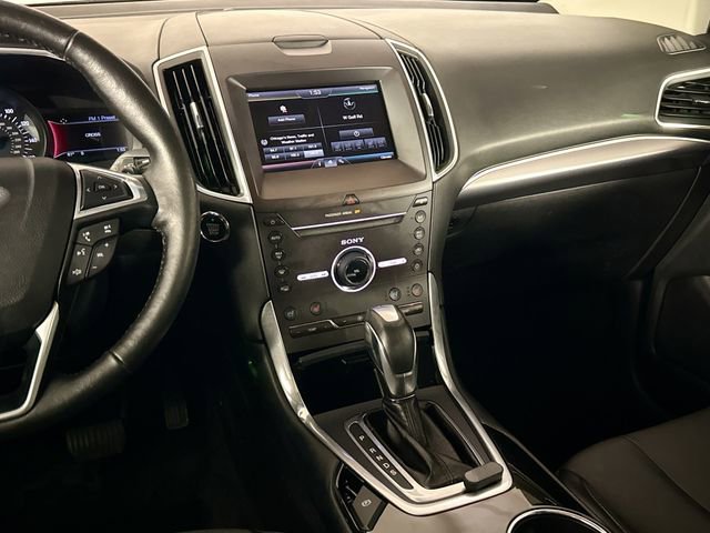 Used 2015 Ford Edge Titanium w/ Equipment Group 301A image 28