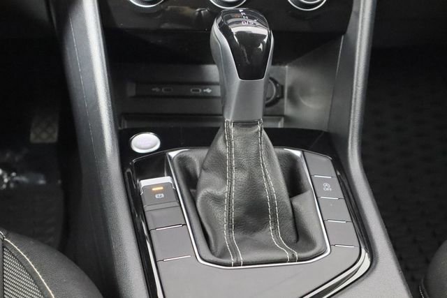 Used 2023 Volkswagen Taos SE image 13