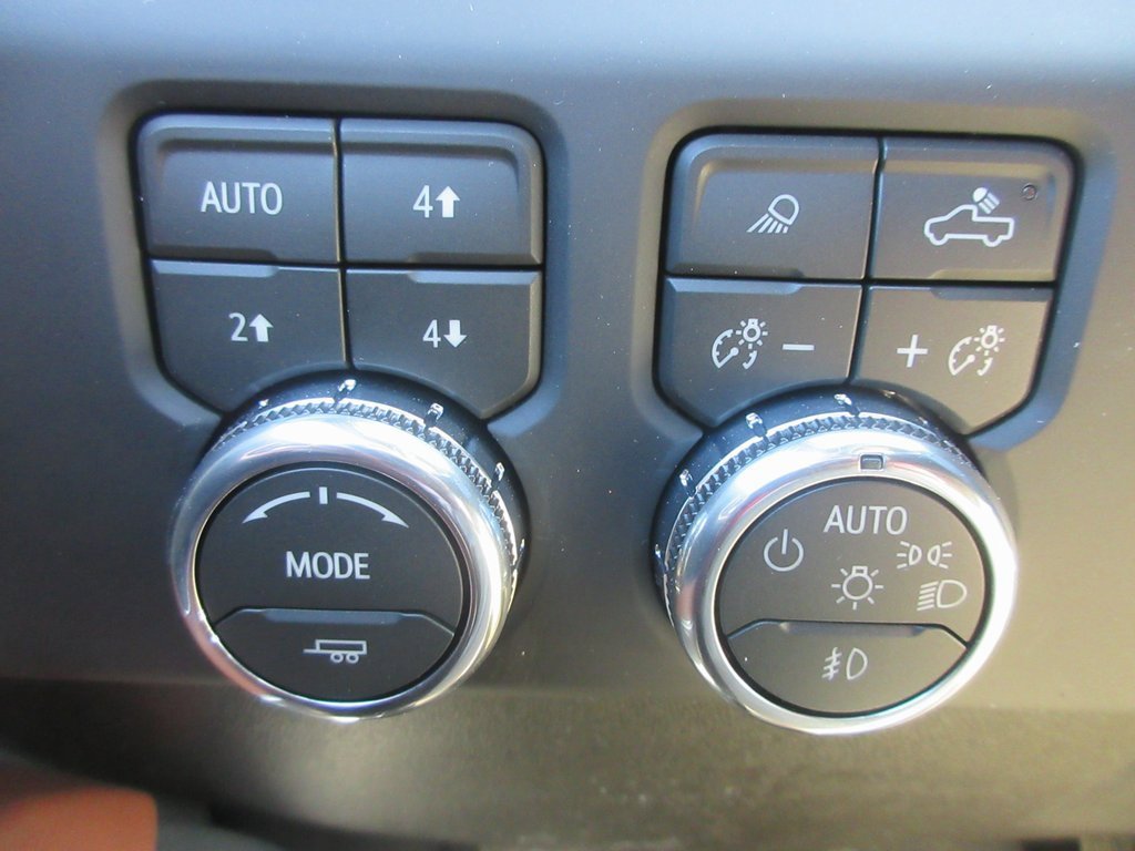 New 2026 GMC Sierra 2500 Denali Ultimate image 18