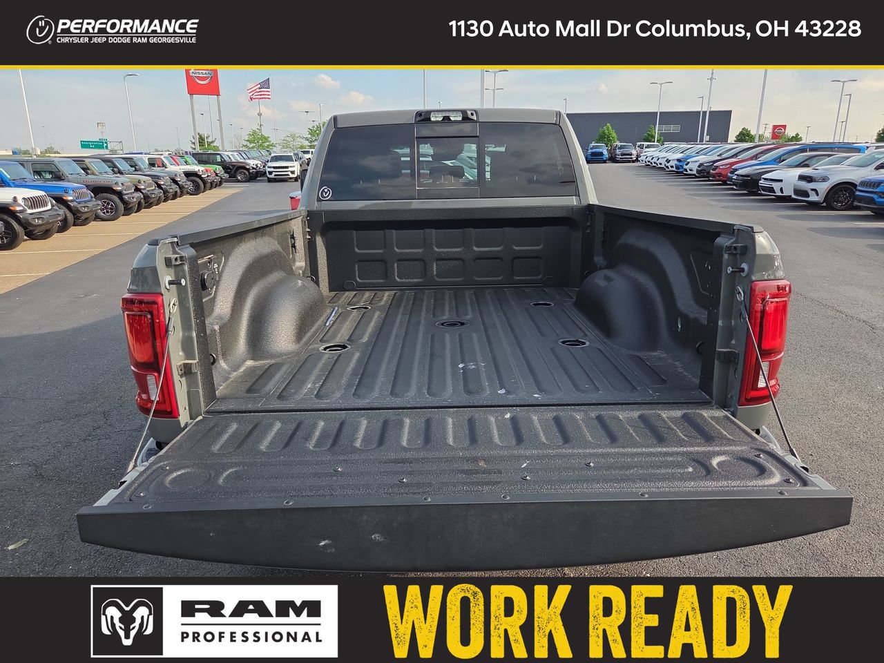 New 2026 RAM 2500 Laramie AWD/4WD image 7