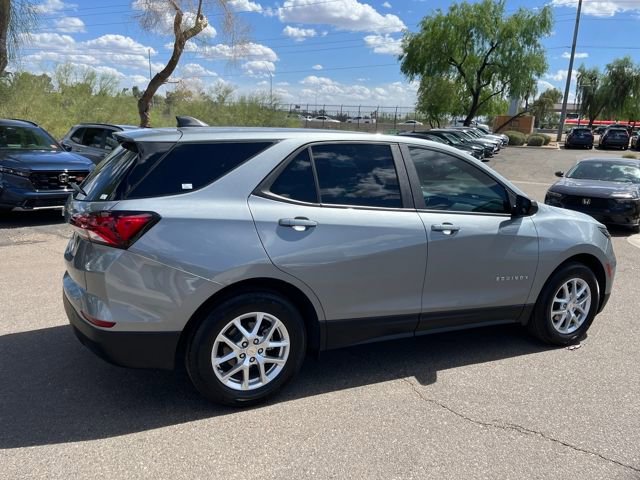 Used 2023 Chevrolet Equinox LS w/ LS Convenience Package image 12