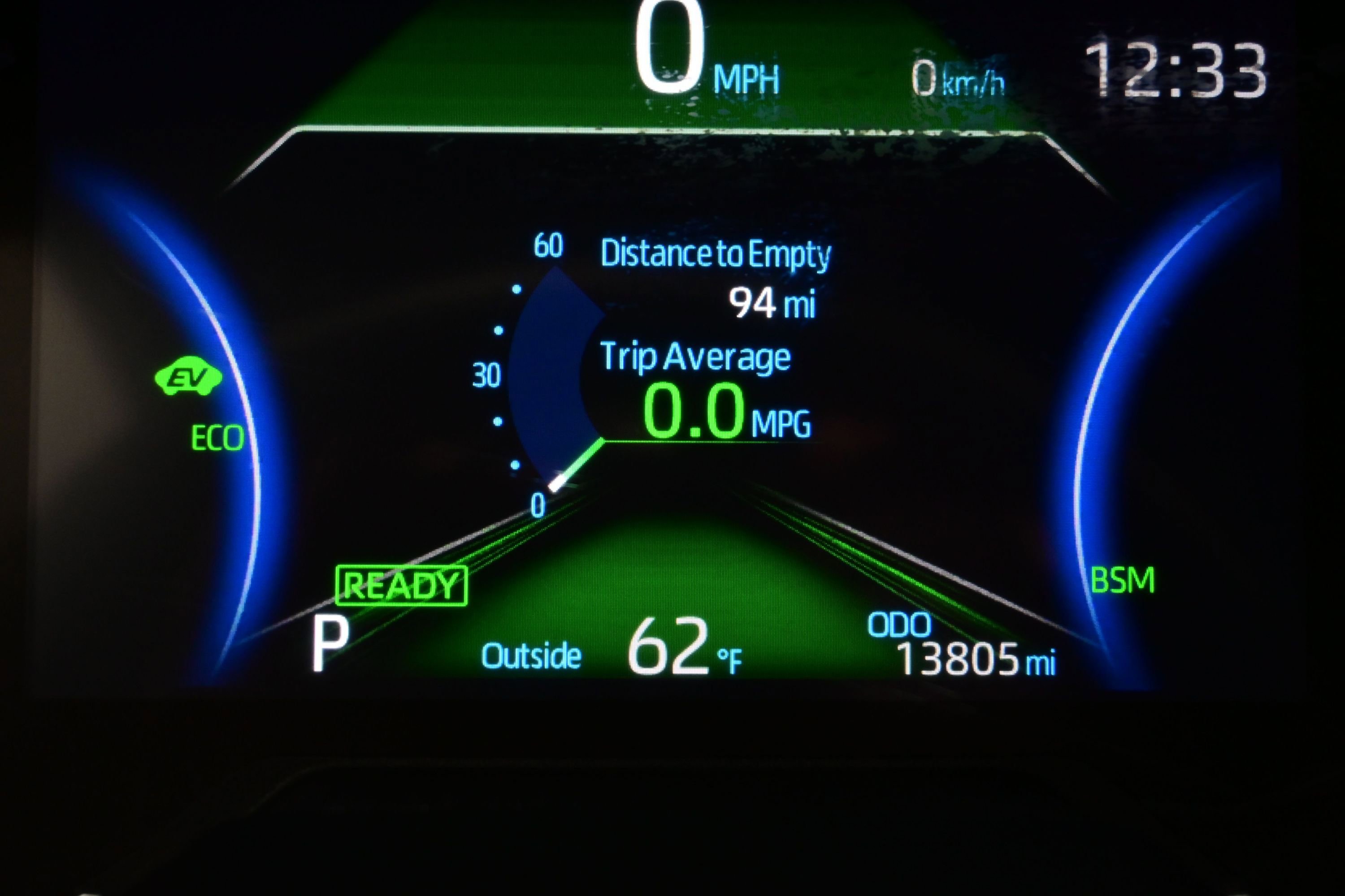 Used 2023 Toyota RAV4 SE w/ SE Grade Weather Package AWD/4WD image 25