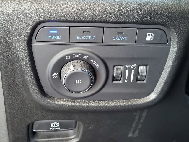 Used 2022 Jeep Grand Cherokee Limited 4xe w/ Luxury Tech Group II image 13