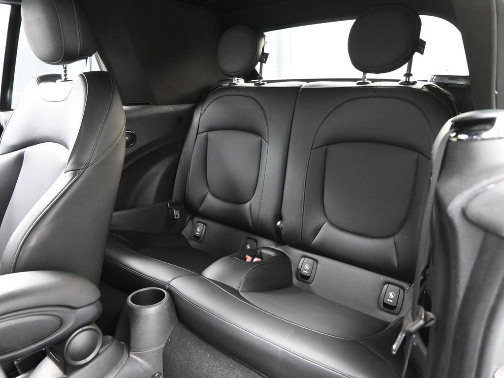 Used 2017 MINI Cooper Convertible image 12