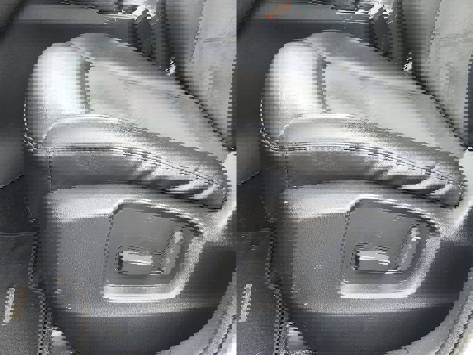 Used 2019 MAZDA CX-5 Touring image 22