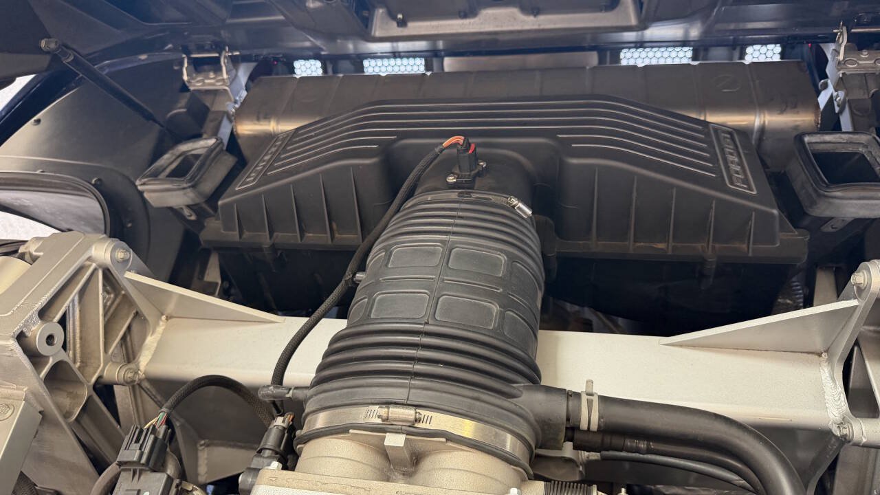 Used 2006 Ford GT RWD image 56