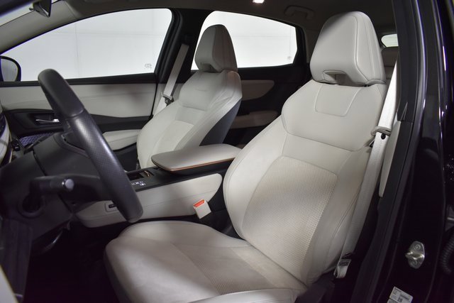 Certified 2023 Nissan Ariya AWD image 9