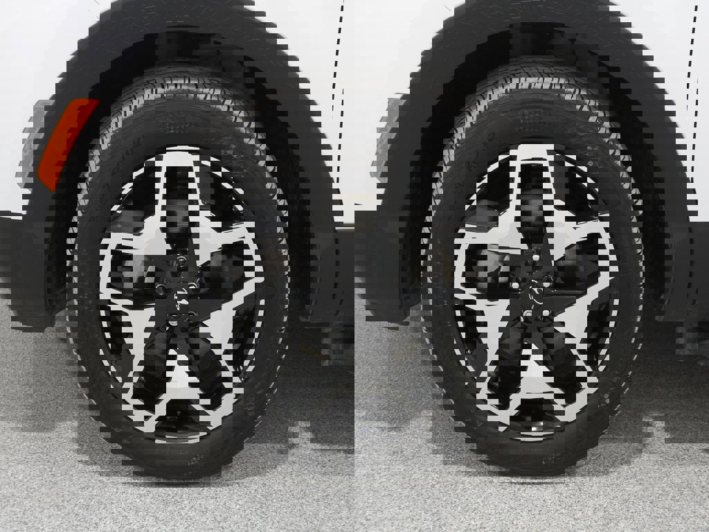 Certified 2024 Hyundai Santa Cruz Limited image 22