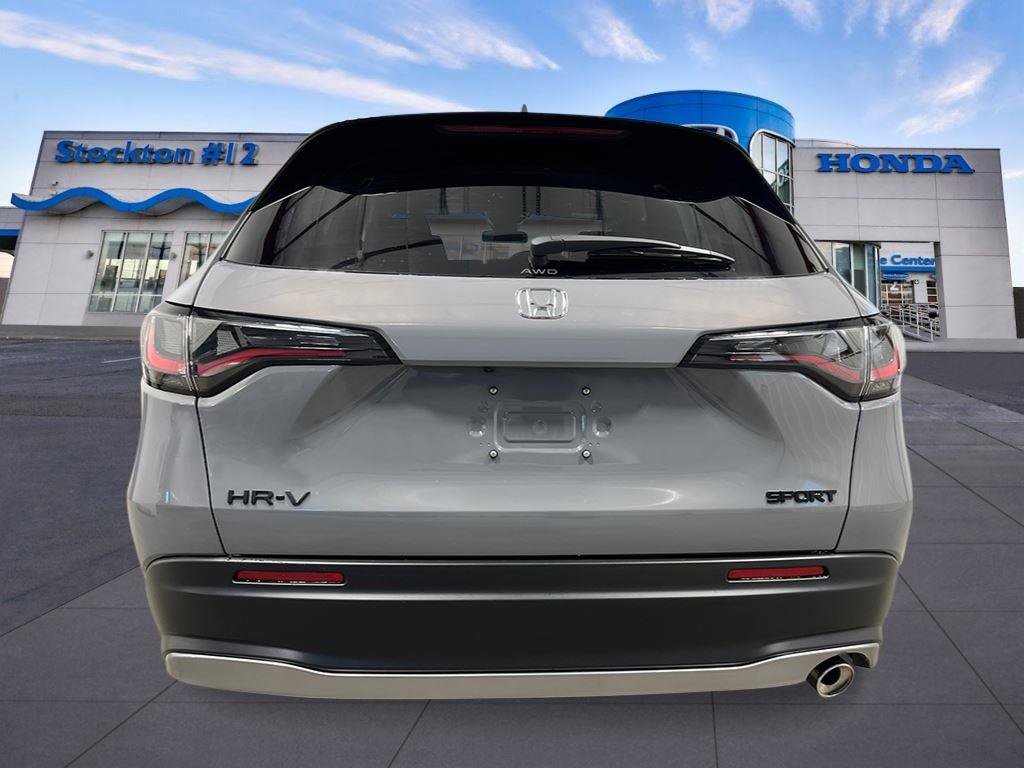 New 2026 Honda HR-V Sport image 4