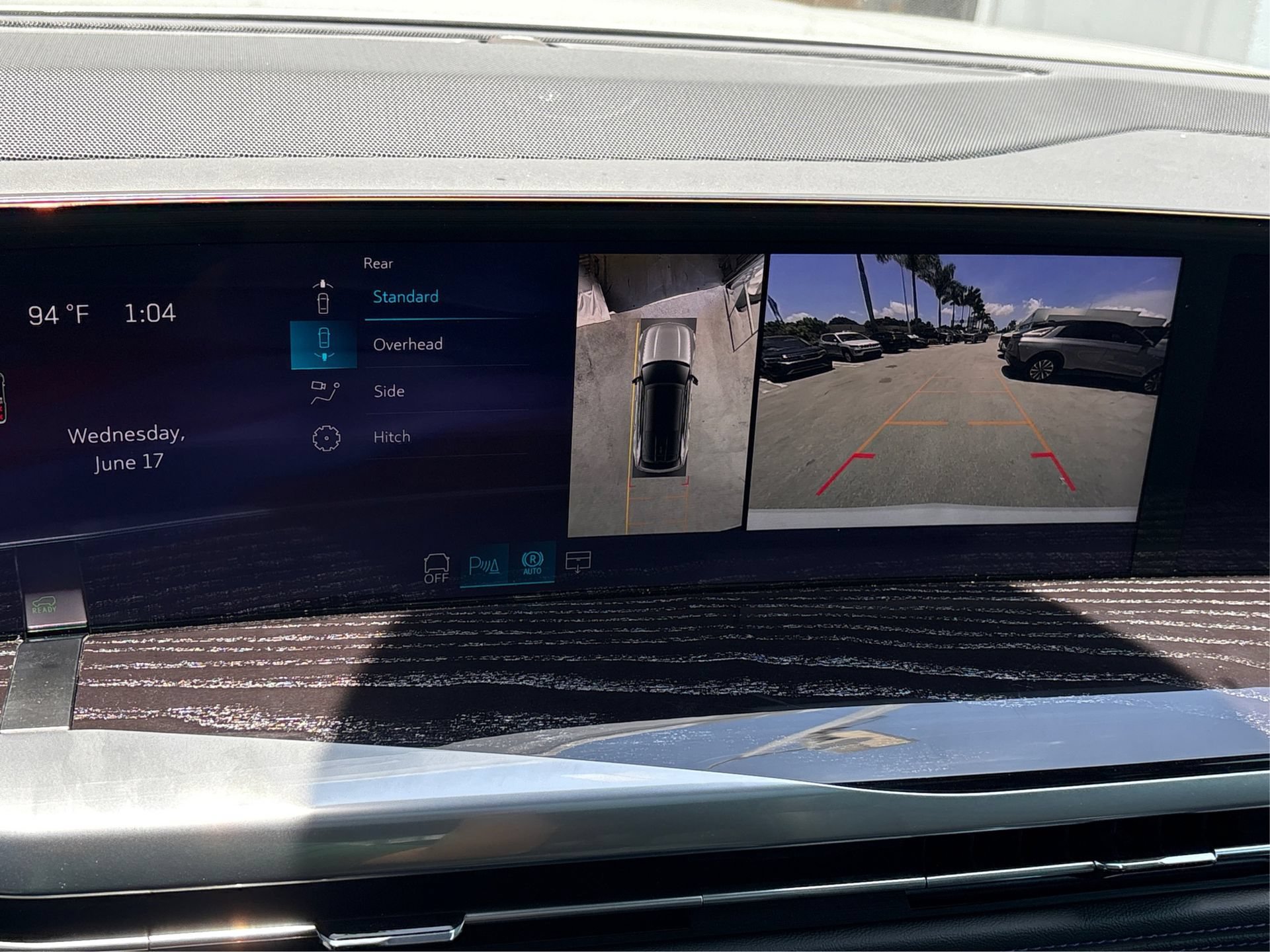 New 2026 Cadillac Escalade IQ Luxury 1 w/ LPO, Etrunk Organizer Package AWD/4WD image 23