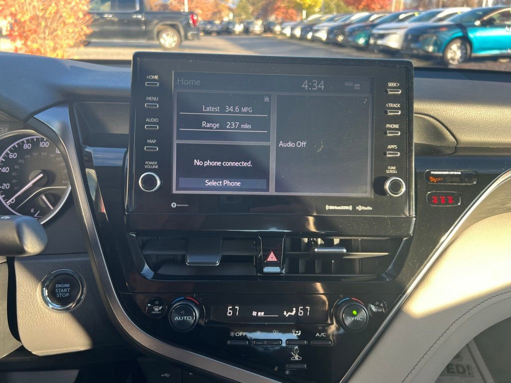 Used 2024 Toyota Camry XLE w/ Cold Weather Package image 18