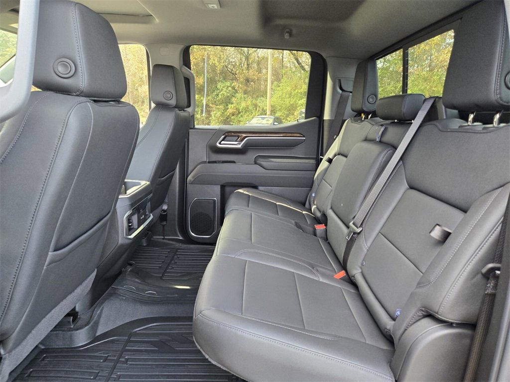 New 2026 GMC Sierra 1500 Elevation w/ Elevation Premium Package image 10