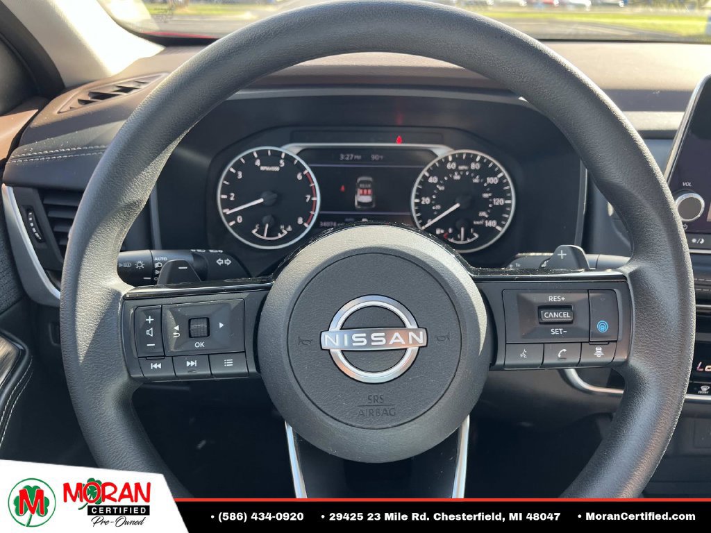 Used 2023 Nissan Rogue SV AWD/4WD image 18