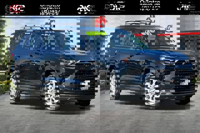 Used 2024 Toyota Grand Highlander XLE image 1