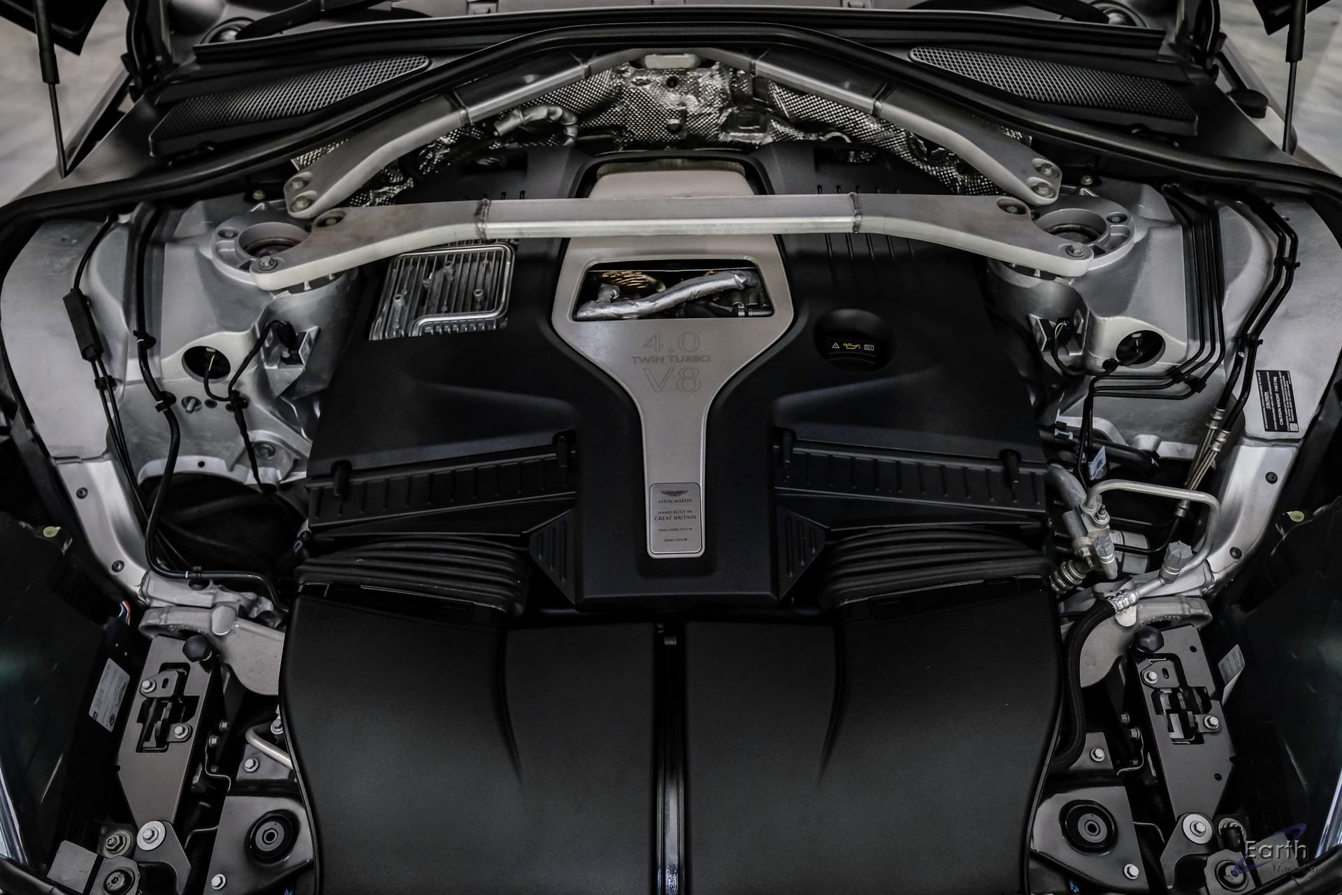 Used 2023 Aston Martin DBX 707 image 3