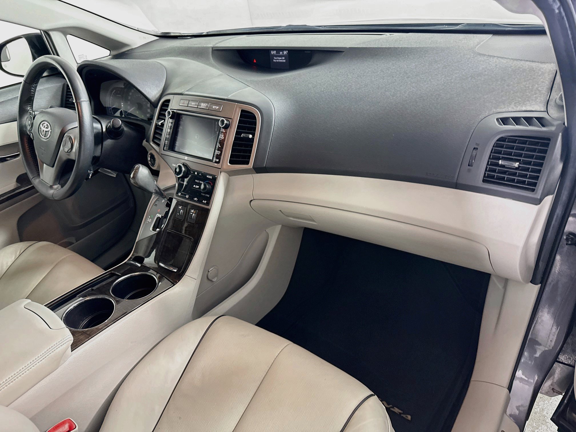 Used 2014 Toyota Venza Limited w/ Tow Prep Package AWD/4WD image 30