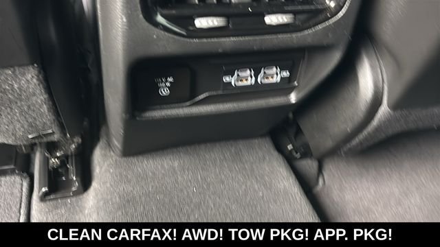 Used 2024 Jeep Grand Cherokee Altitude AWD/4WD image 8