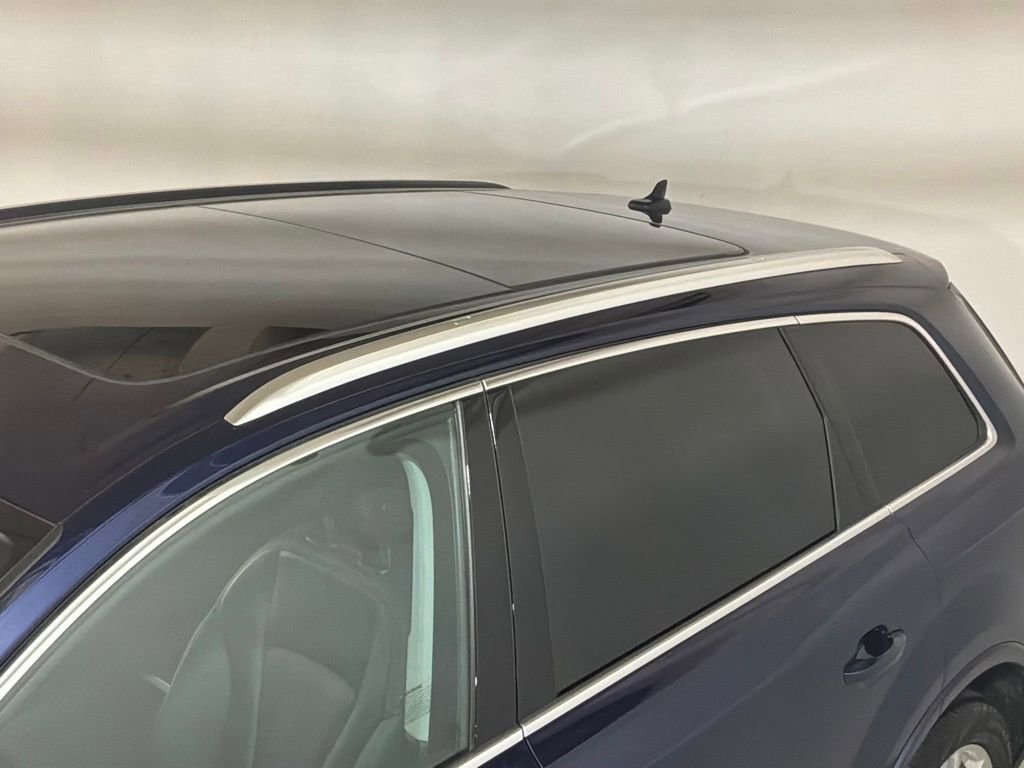 Used 2023 Audi Q7 2.0T Premium w/ Convenience Package image 24