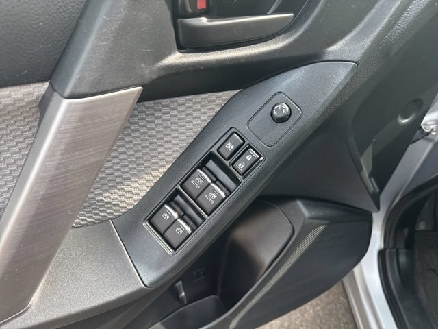 Used 2018 Subaru Forester 2.5i Premium w/ All-Weather Package AWD/4WD image 18