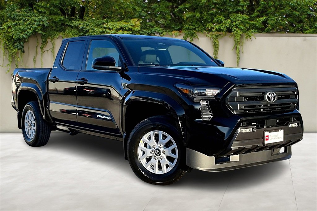 New 2025 Toyota Tacoma SR5