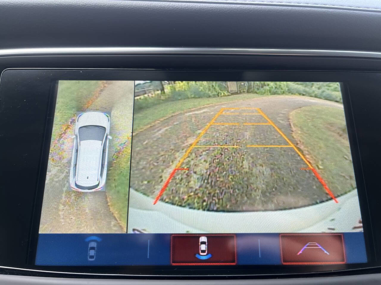 Used 2019 Buick Enclave Avenir w/ Avenir Technology Package image 20