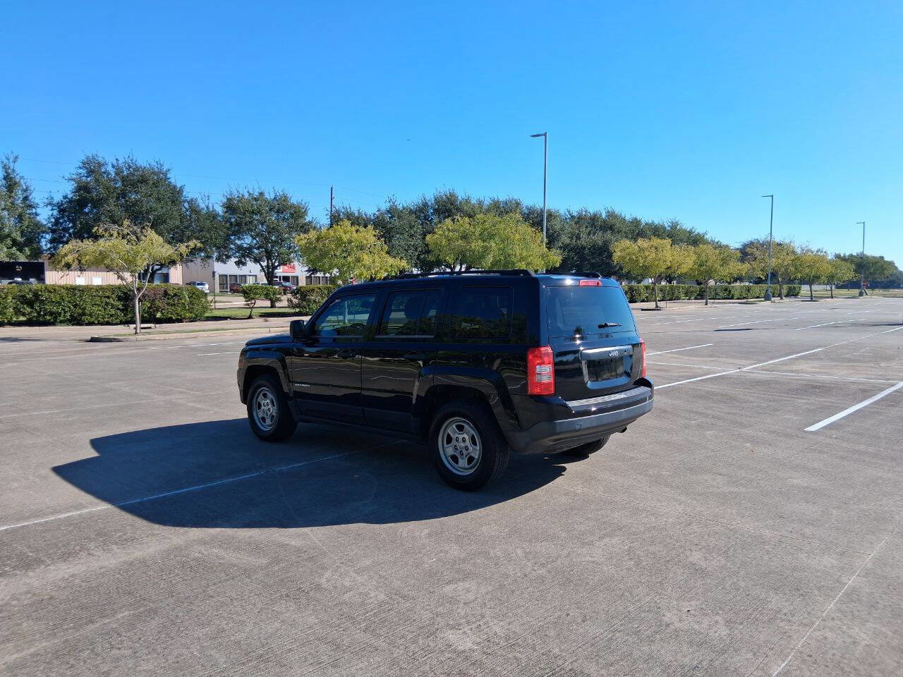 Used 2012 Jeep Patriot Sport image 8
