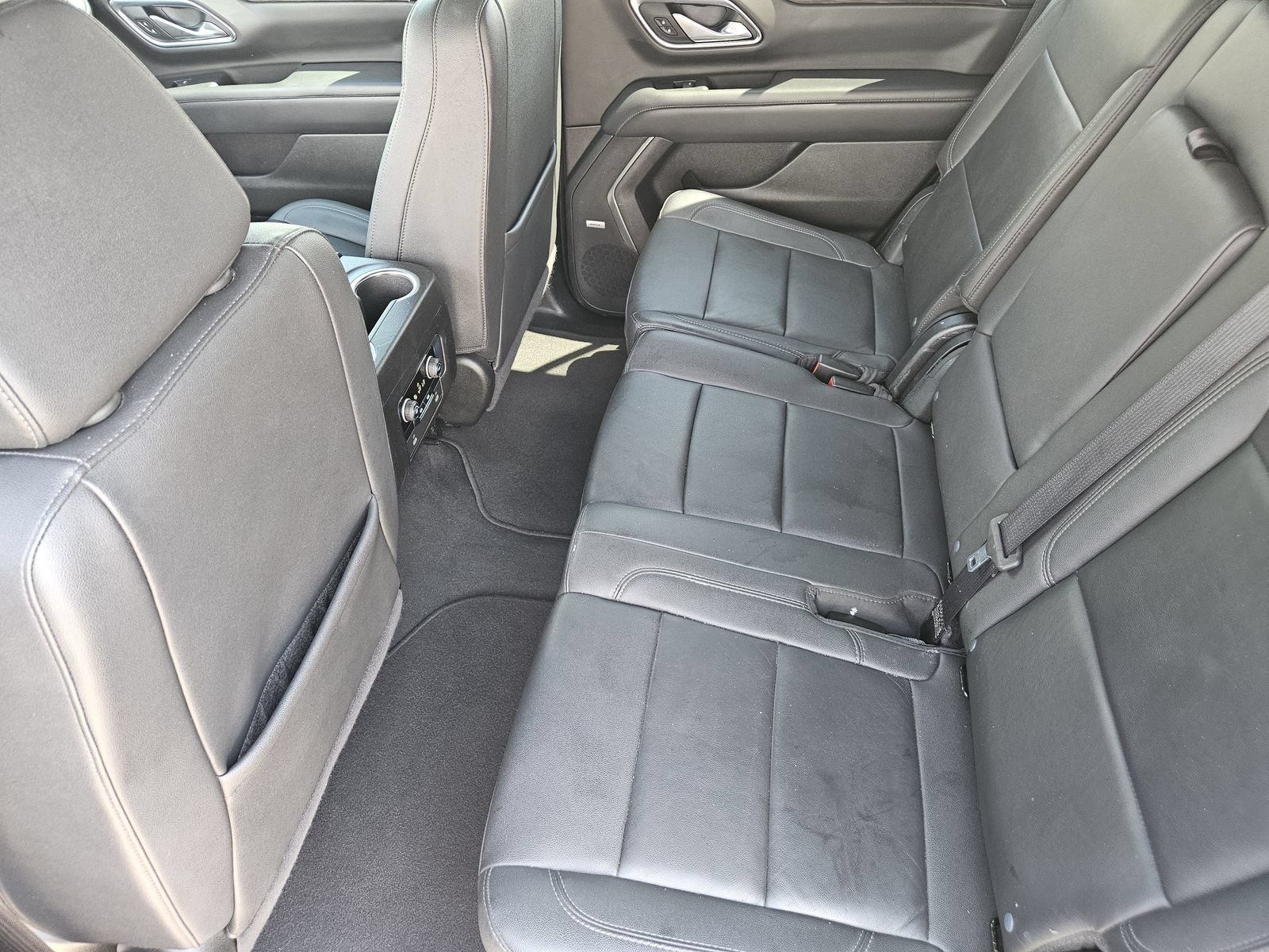 Used 2023 Chevrolet Tahoe LT AWD/4WD image 32