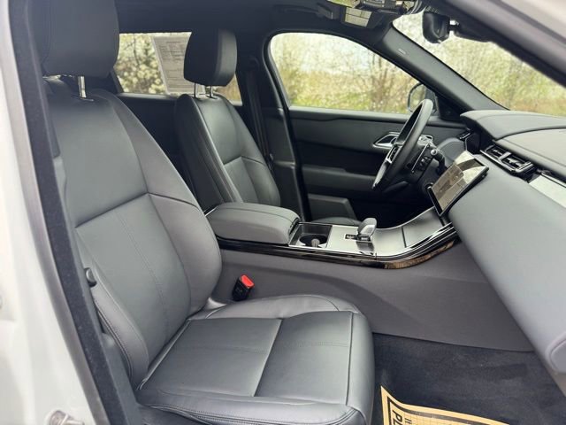 Certified 2026 Land Rover Range Rover Velar Dynamic SE AWD/4WD image 20