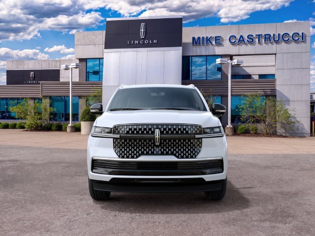 New 2027 Lincoln Navigator L Reserve AWD/4WD image 3