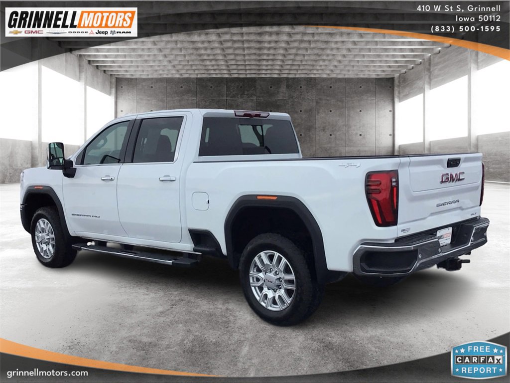 Used 2024 GMC Sierra 2500 SLT w/ SLT Premium Package image 7