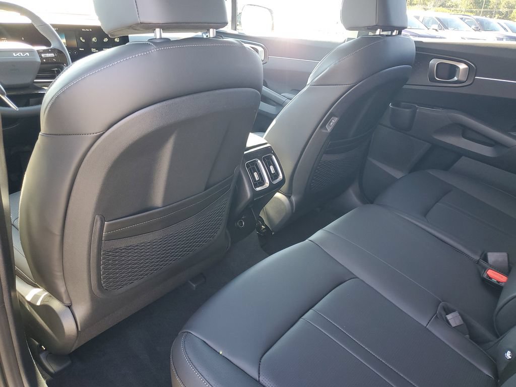 New 2026 Kia Sorento S w/ S Panoramic Sunroof Package FWD image 22