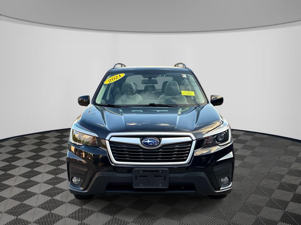 Used 2021 Subaru Forester Premium AWD/4WD image 2