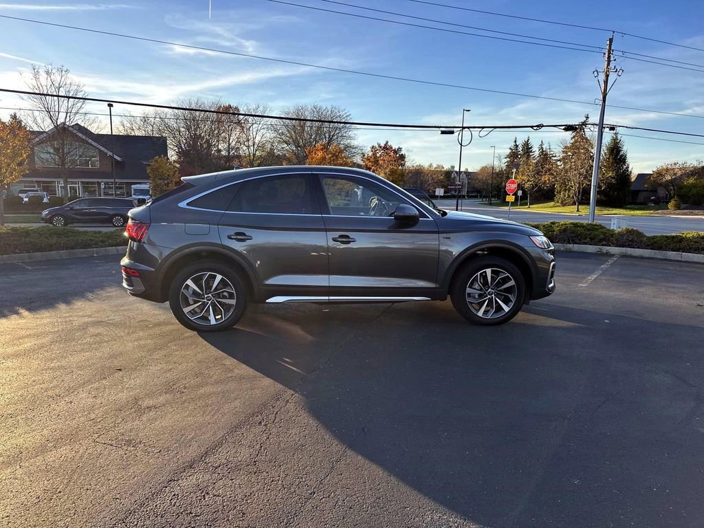 Used 2023 Audi Q5 2.0T Premium w/ Convenience Package image 8