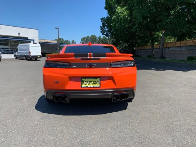 Used 2018 Chevrolet Camaro SS w/ Hot Wheels Edition RWD image 4