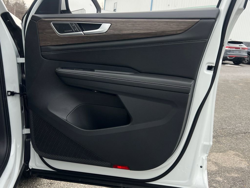 New 2026 Volkswagen Atlas SEL Premium R-Line image 9