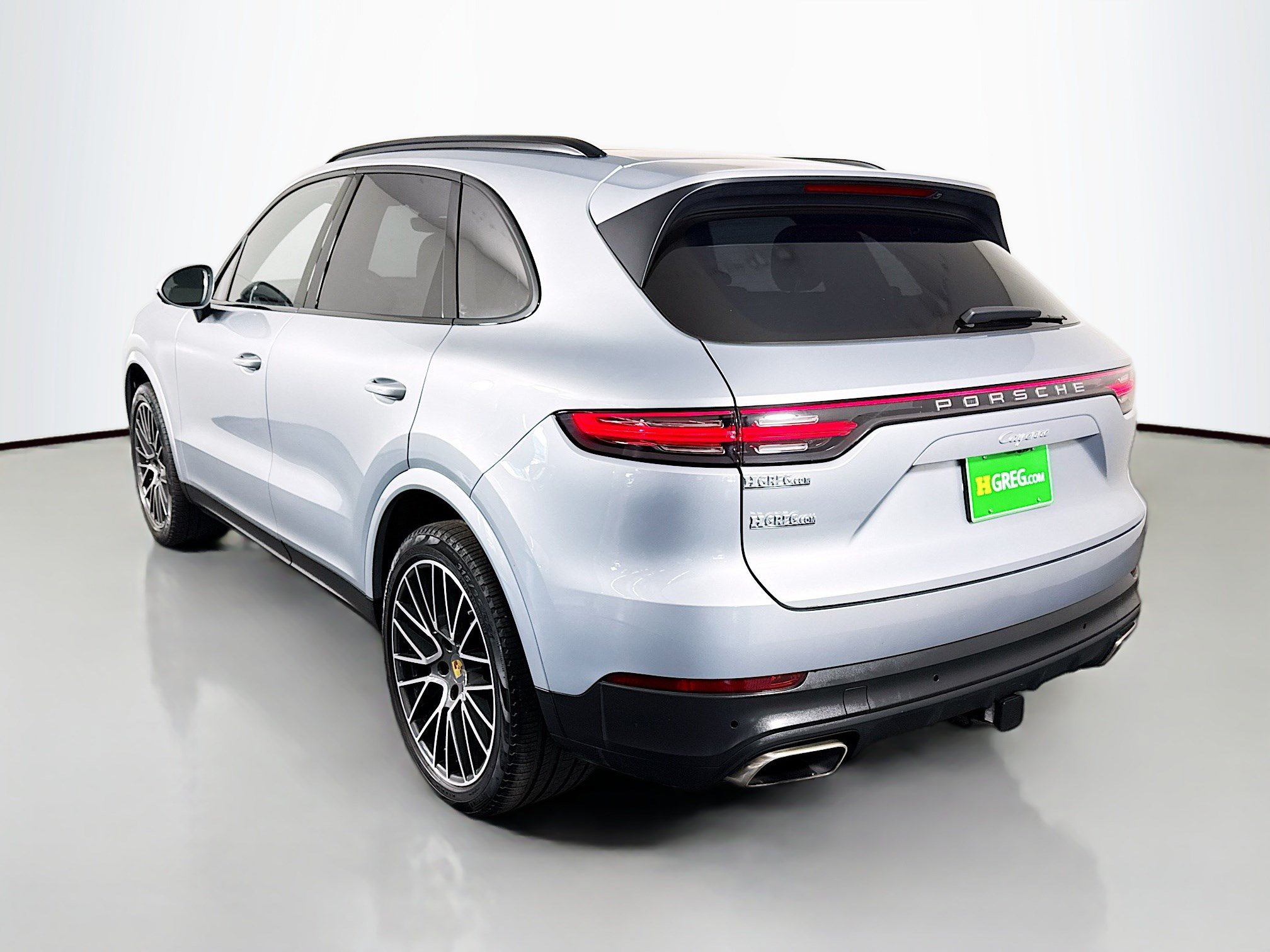 Used 2023 Porsche Cayenne Platinum Edition AWD/4WD image 7