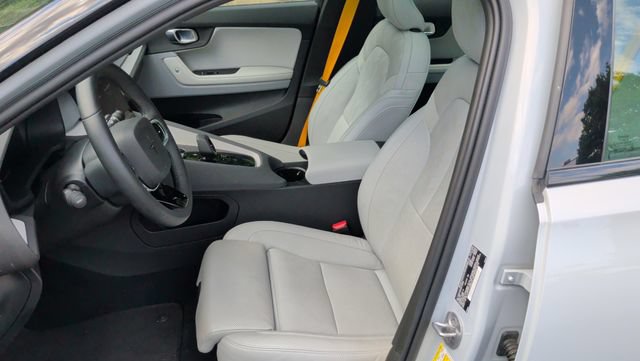 Used 2023 Polestar Polestar 2 w/ Pilot Pack AWD/4WD image 18