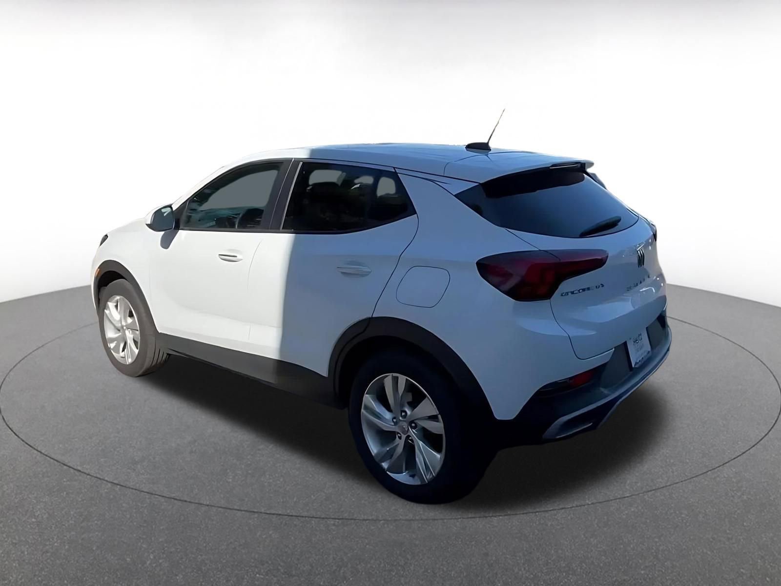 Used 2025 Buick Encore GX Preferred FWD image 8