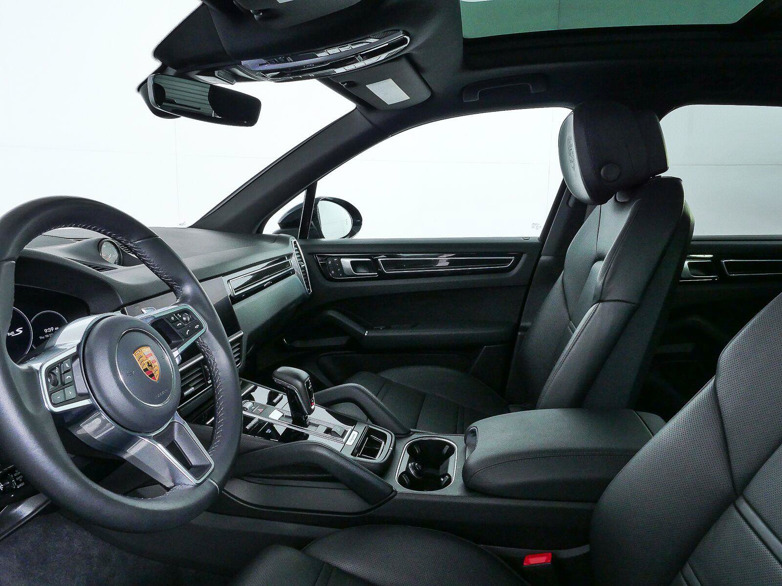 Certified 2022 Porsche Cayenne S Platinum AWD/4WD image 5