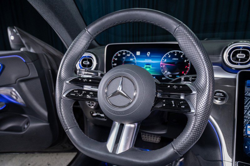 Used 2025 Mercedes-Benz CLE 300 4MATIC Coupe image 16