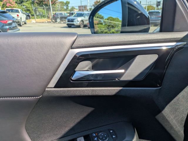 New 2025 Mitsubishi Outlander Trail Edition image 12
