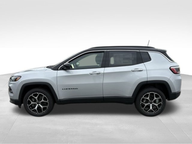 New 2026 Jeep Compass Limited AWD/4WD image 12