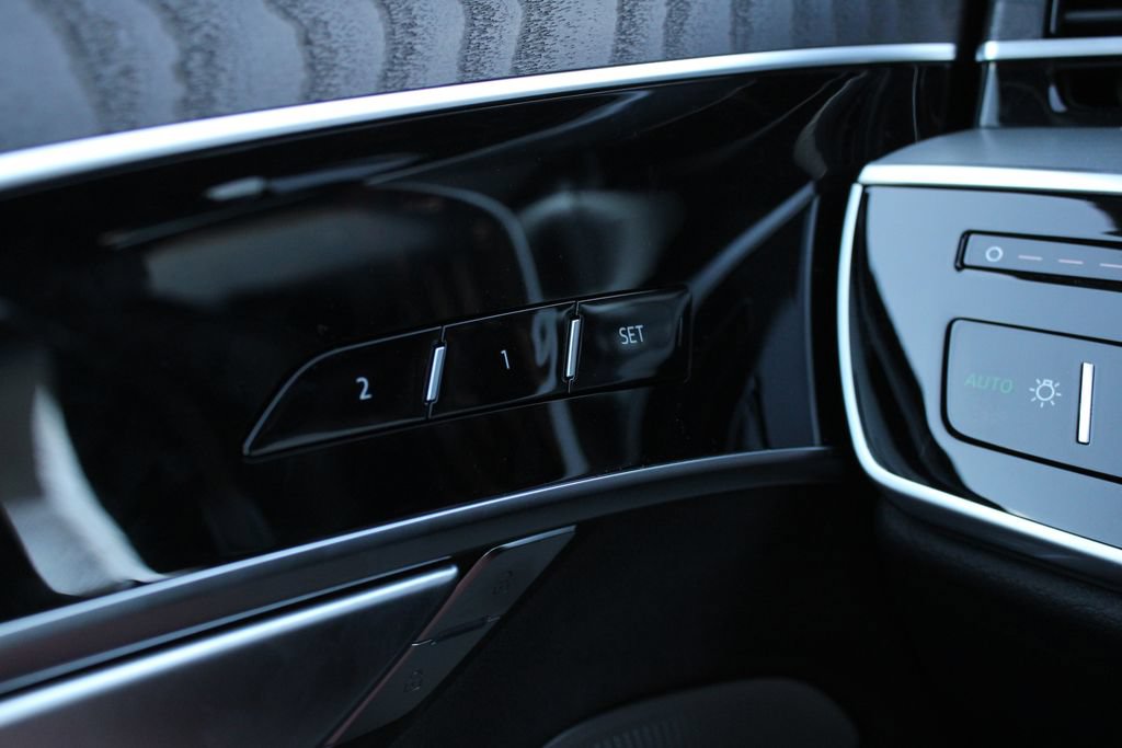 New 2026 Audi A8 L 3.0T AWD/4WD image 6
