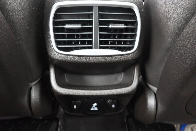 Used 2019 Hyundai Santa Fe FWD image 21