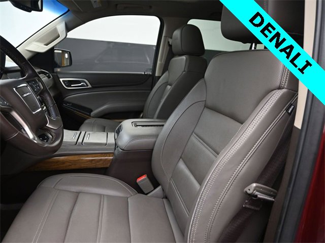 Used 2019 GMC Yukon Denali w/ Denali Ultimate Package image 8