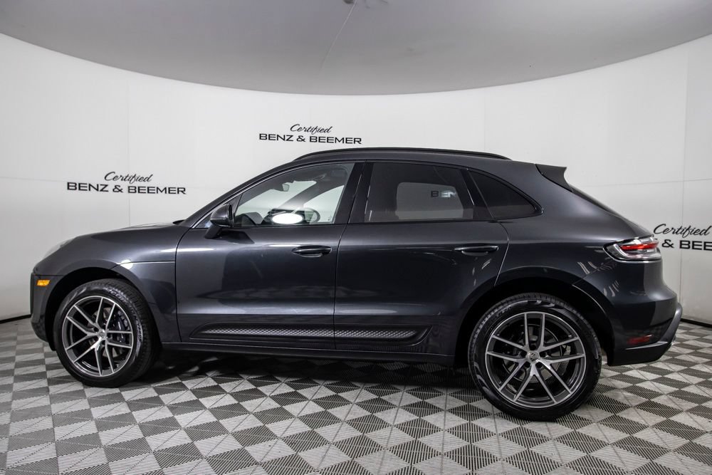 Used 2024 Porsche Macan w/ Premium Plus Package AWD/4WD image 9