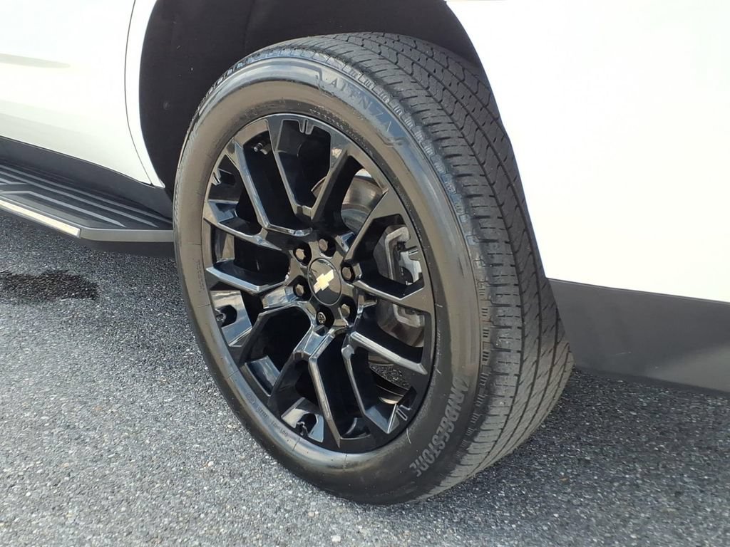 Certified 2023 Chevrolet Tahoe High Country AWD/4WD image 10