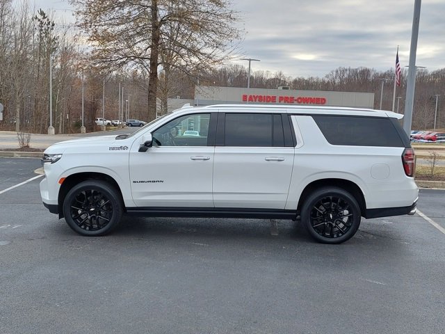 Used 2024 Chevrolet Suburban High Country image 43