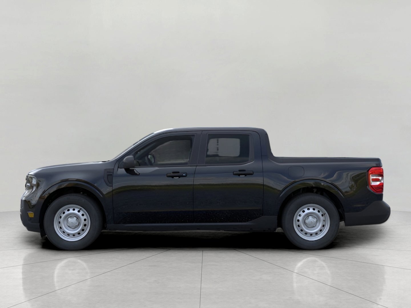 New 2026 Ford Maverick XL w/ Equipment Group 101A AWD/4WD image 3