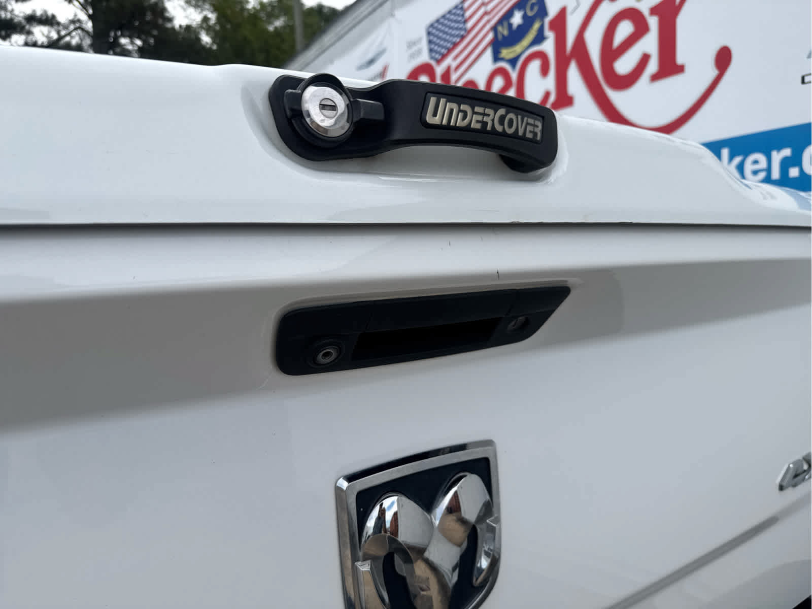 Used 2014 RAM 1500 Laramie w/ Convenience Group AWD/4WD image 21
